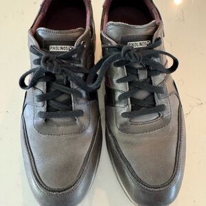 Pikolinos Black Sneakers Sleek Minimalist Design